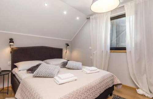 Countryside Villa Latin with Outdoor Swimming Pool - Foto 23