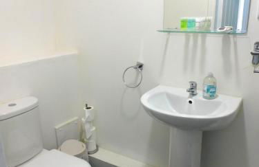 No 5 - Modern 2 bedroom Apartment in Lanark Town Centre - Foto 14