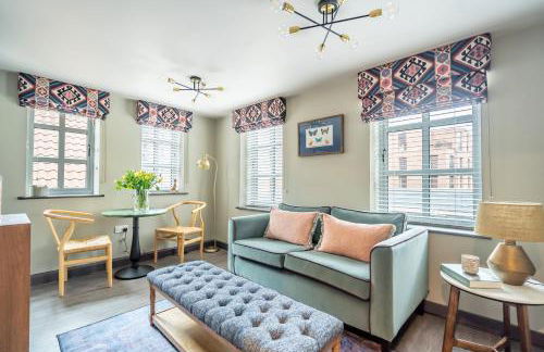 The Falcon - Foto 24