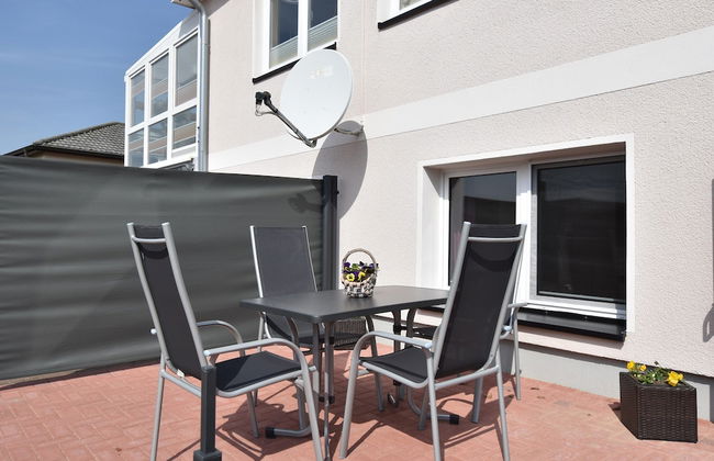 Modern Bungalow in Warnkenhagen Near Wellness - Foto 26