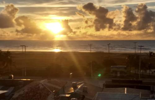 Apartamento vista mar Atalaia todos quartos climatizados - Foto 10