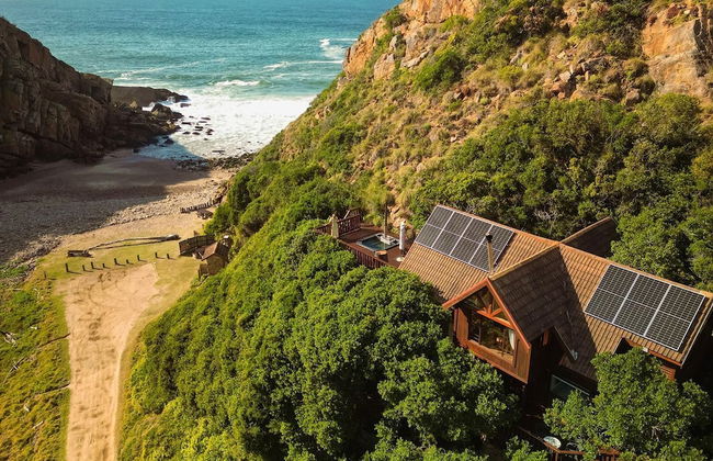 Ballots Bay Treehouse by HostAgents - Photo 1