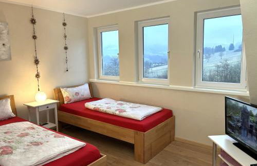 Auwers Haus komplett mit Panoramablick und Kamin - Foto 16