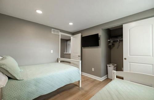 Amazing Pool & Walk to the Park - Foto 17