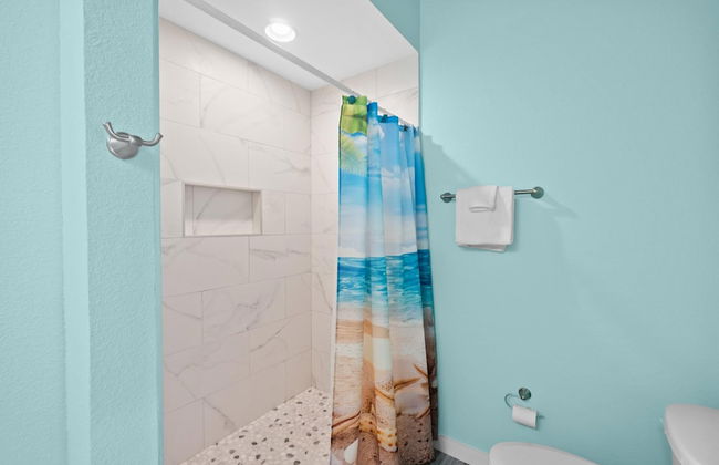 Beach House - Surfs Up Under Tow by PHG - Foto 39