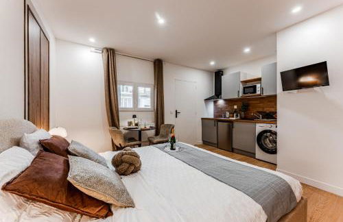 Suite d'Exception sous Voûtes avec Spa & Cinéma - Foto 7