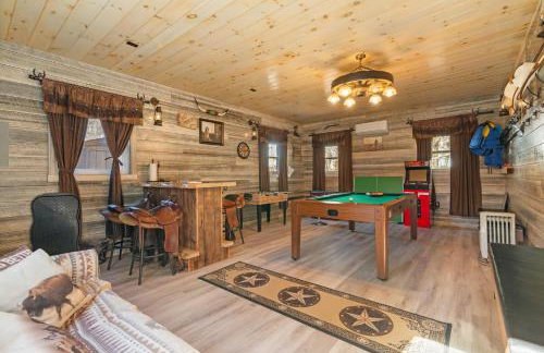 Lakefront with Beach Game Room Fire-pit and More - Foto 12