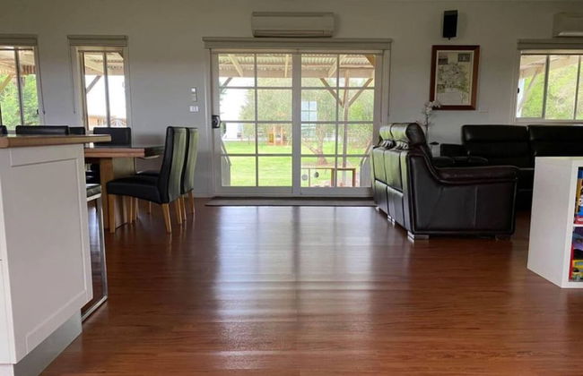 Killy Dora Beachside Escape Pet Wheelchair Friendly A Modern Coastal Retreat With Accessibility in Mind - Foto 5