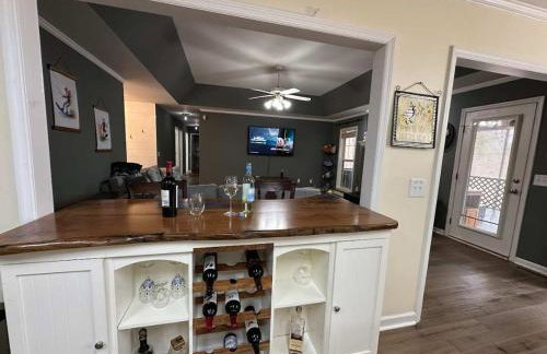 Whispering Waters Hideaway - Foto 45