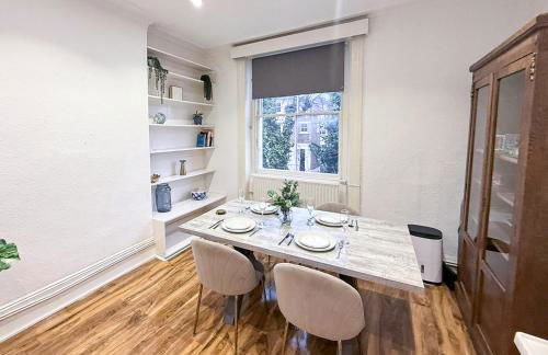 Stylish 2-Bedroom Apartment in Maida Vale near Little Venice & Paddington by NourNest Apartments - Foto 4