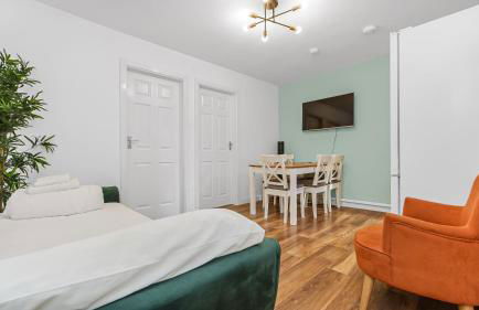 Lovely 2 Bedrooms Flat Next to The Station - Foto 10