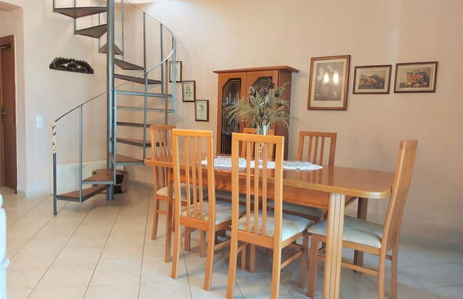 Elani Private Retreat - Villa Anna Garden Escape - Foto 8