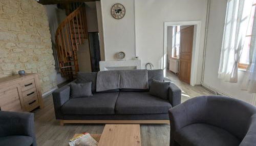 Gîte confortable dans l'ancien presbytère de Futeau, 3 chambres, jardin, WiFi, entre Verdun et Châlons - FR-1-585-13 - Foto 2