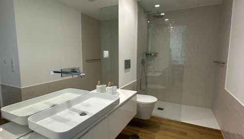 WHome Cozy Riverside Apartment in Trafaria - Photo 2, Shower