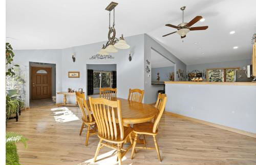 Ponderosa Hideaway-ATV, Hiking, Snowmobiling, Hunting & Casino Fun - Foto 9