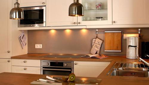 Ferienhaus " Haus am Meer " an der Ostsee, Sauna, Kamin, Strandkorb, free-W-LAN - SEASIDE - - Foto 2