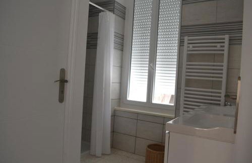 La Bulle familles Clim, wifi, airport shuttle,tout à pied - Foto 29