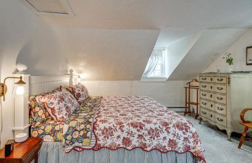 Historic 1820s Homestead on Battenkill River! - Foto 22