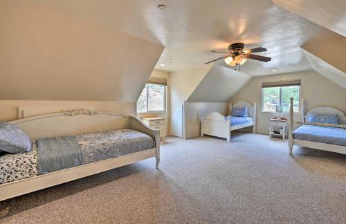 Luxe Vista Getaway with Private Pool and Hot Tub! - Foto 15