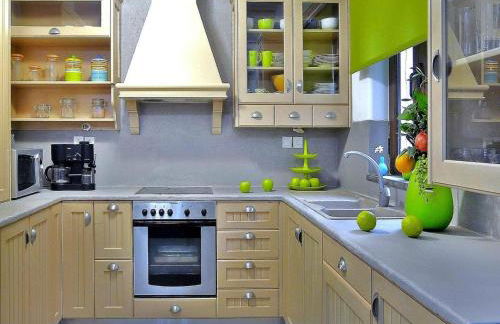 Private Pool & Garden Villa for 6 - Foto 4