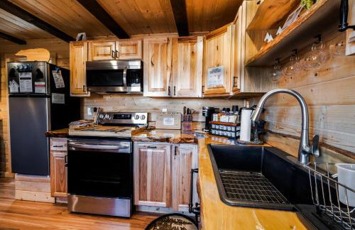 Big Lake Alaska Cozy Cub Cabin with Private Hot Tub & Sauna - Foto 29