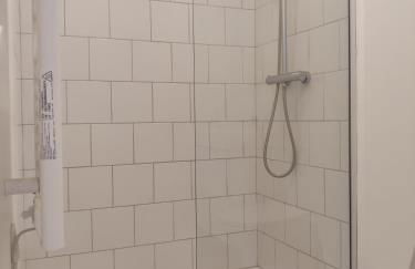 Bel appart rénové avec terrasse - Foto 9