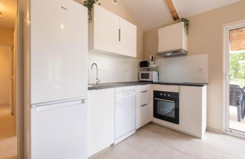 Charming Holiday Home with Private Pool - Foto 9