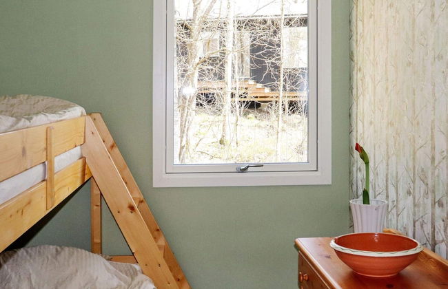 4 Person Holiday Home in Knared-by Traum - Foto 2