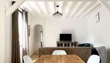 Maison de Ville Rénovée avec Charme - Foto 4