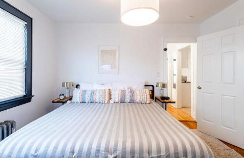 The Blue Sapphire 2BR 2 King beds & ample backyard - Foto 12