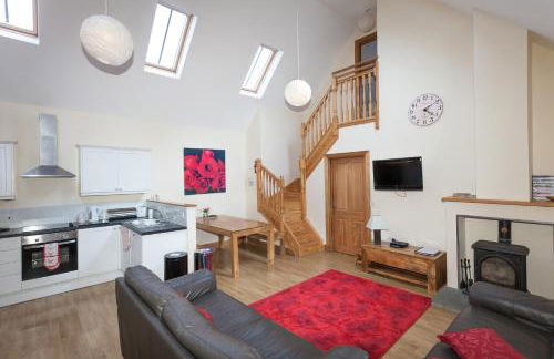 Honeysuckle Cottage at Williamscraig Holiday Cottages - Foto 2