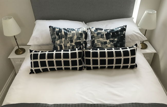 SHQ Apartments - Photo 30