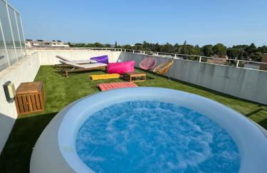 Luxueux 5 pc, Jacuzzi, rooftop, terrasse, clim - Photo 1