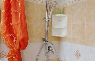 CASA Bella! B&B 2 Unità - Una con bagno privato oppure camera con bagno condiviso - Foto 13