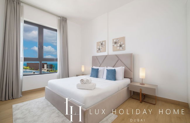 LUX The La Mer Sea View Suite 3 - Photo 2
