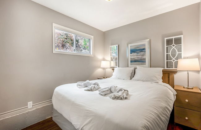 Perfect Getaway Cabin in the Okanagan 6 - Photo 3