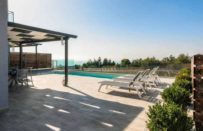 Alonaki Apartments - Photo 58