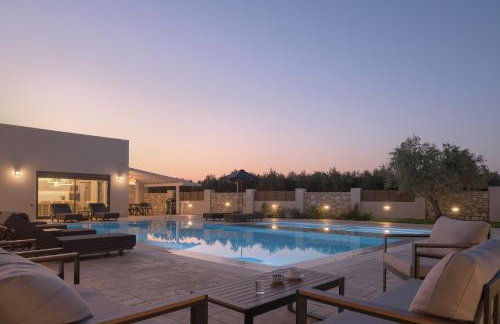 CaMa Villa, Pool, Landmark Views & Iconic Design, By ThinkVilla - Foto 54