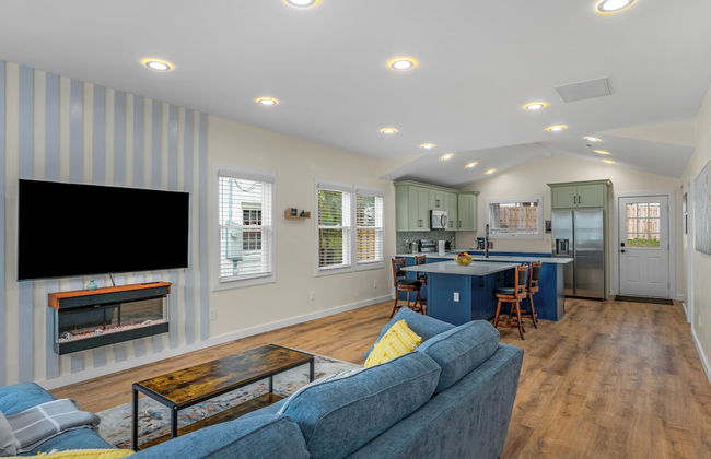 Stylish 4BR Haven Backyard and Fire Pit - Foto 18