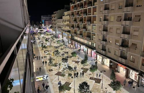 3 Suite in Centro Città con Vista Mare, Doccia Cromoterapia & Netflix Gratuito - Foto 19