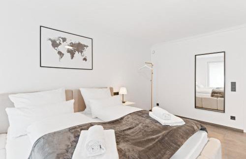TOP Apartments - Stilvolle Wohnung mit Loggia im Stadtzentrum - Kingsize Bett - Smart TV - Netflix - 60qm - 24h Check-In - Foto 1