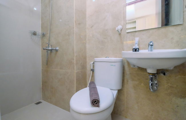 Cozy And Restful Studio At Transpark Cibubur Apartment - Foto 10