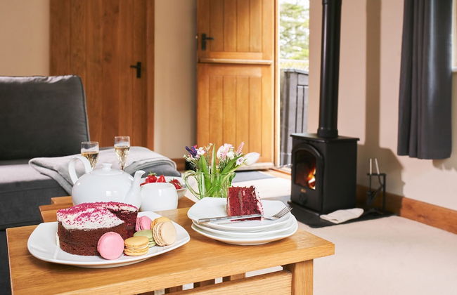 Swifts Return in Lower Ashton - Foto 42