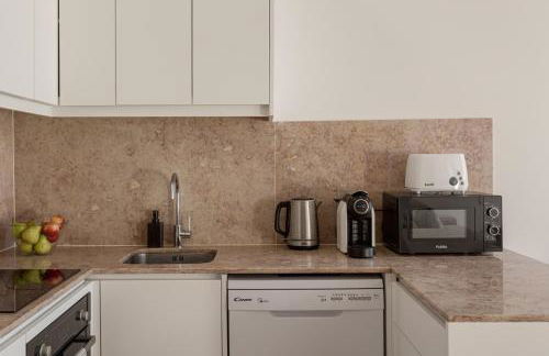 Calçada de Santo Amaro Apartments - Photo 43