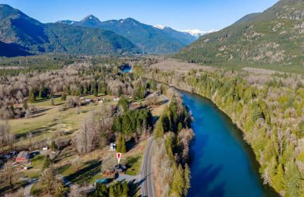 Luxe Mountain Retreat in N Cascades hot tub sauna - Foto 3