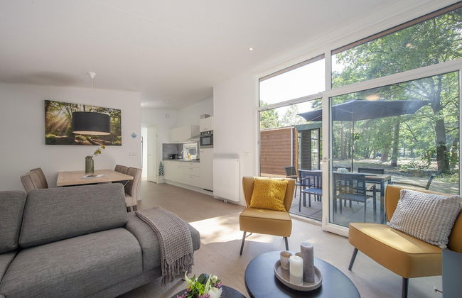 Modern Lodge With Dishwasher, Near Helmond - Photo 14