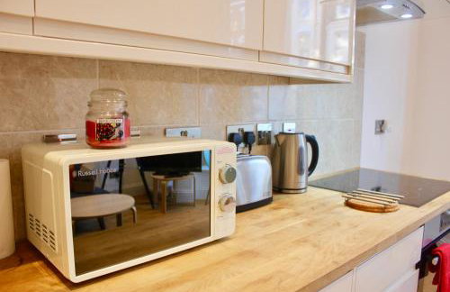 Stylish 2 Bed Apartment-Zone 2 - 10 Minutes to the heart of London- sleeps up 8 - Foto 35