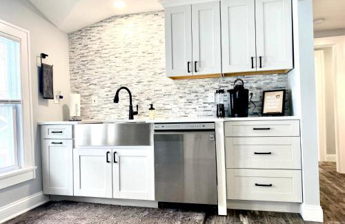 Rockford IL 2BD Upper Queen Bed, Patio & Fast WiFi - Foto 18