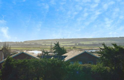 Sunny Downs - Photo 3