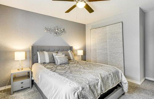 Pool, Game Room, Fast WiFi, 25 mile biking trail - Foto 17